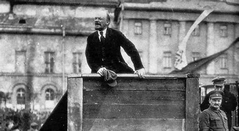 Vladimir Lenin - World Leaders in History - WorldAtlas.com