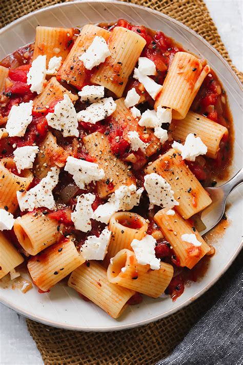 Rigatoni with Spiced Tomato Sauce - Joanne Eats Well With Others