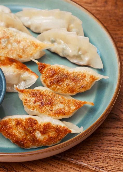 Gyoza | Pan Fried Dumplings - Khin's Kitchen | Appetizer