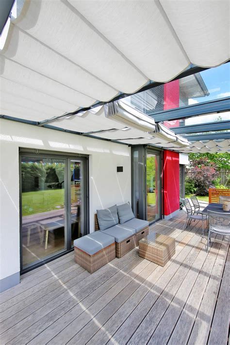 Motorized Roof System / Pergola - Dream Outdoor Solutions