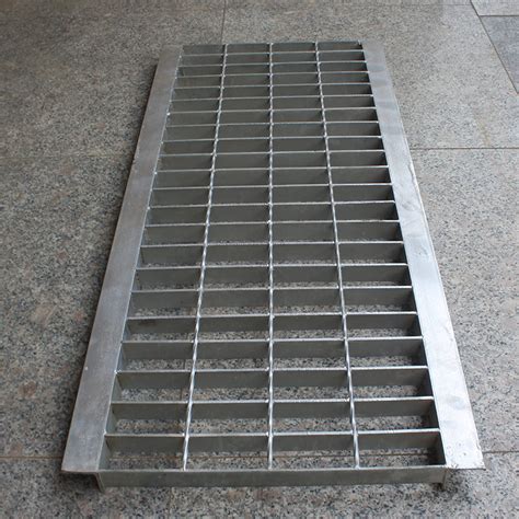 10mm High Load Capacity Galvanized Trench Drain Covers Stainless Steel