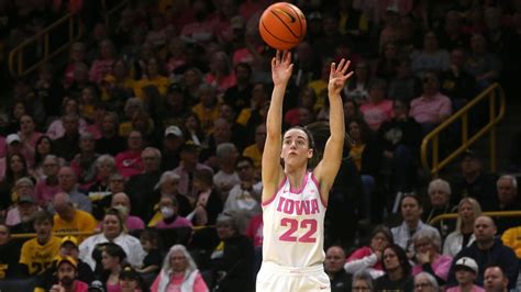 Caitlin Clark Highlights: Triple-double in Iowa Hawkeyes win over ...