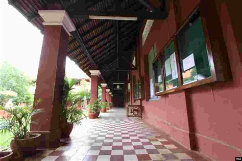 Inside Cambodia's Oldest Fine Arts University