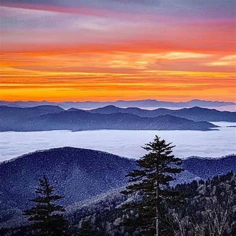 Sunrise cloud inversion from the parking lot at Clingmans Dome in the ...