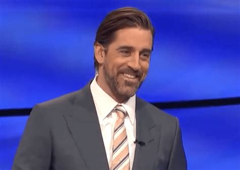 [VIDEO] ‘Jeopardy!’: Aaron Rodgers Hosts, Packers Field Goal | TVLine