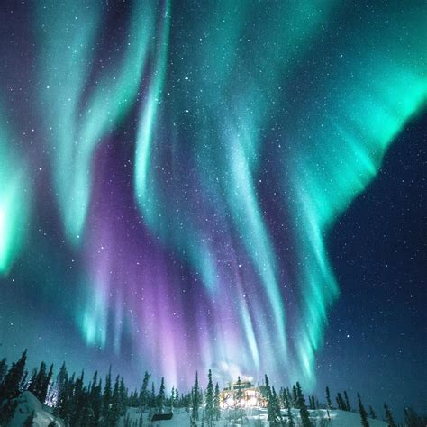 Northern Lights seen from Yellowknife, Northwest Territories, Canada : ElectricUniverse