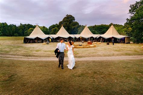 Stoke-by-Nayland wedding photographer Tendring Hall Park wedding