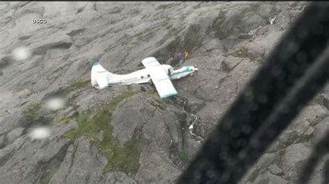 Video All 11 people on board survive plane crash on Alaska mountain - ABC News