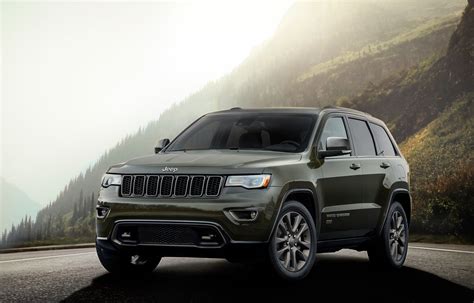 2016 Jeep Grand Cherokee 75th Anniversary Edition | Top Speed