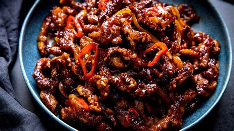 The Crispiest, Tastiest Crispy Chilli Beef EVER! - Chili Chili