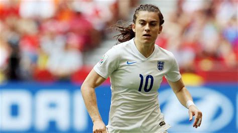 Karen Carney believes she can make England tick - Football - Eurosport