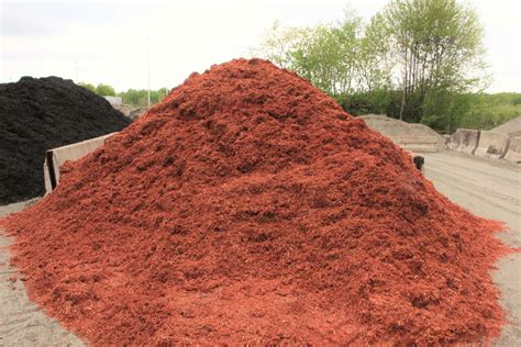 Red Cedar Mulch – Ethier Sand and Gravel Ltd.