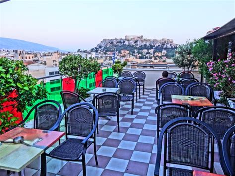 Athens Guide: The Plaka