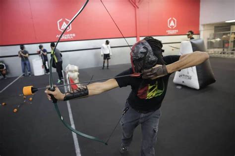 Beginners Guide to Combat Archery - Different Hobbies