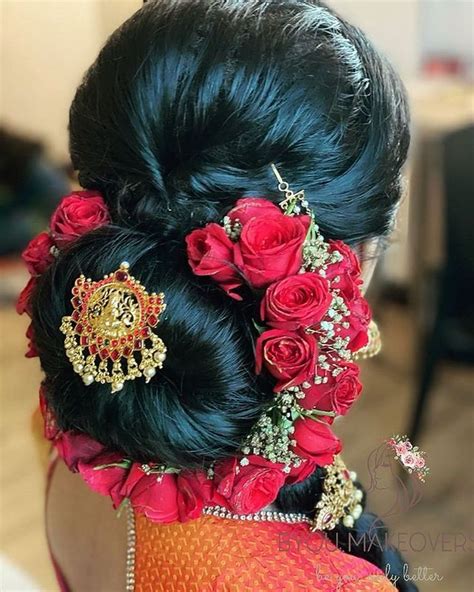 Anujah Thayalan on Instagram: “Bridal Hairstyle #kondaimalai #flowercrown #braid # ...