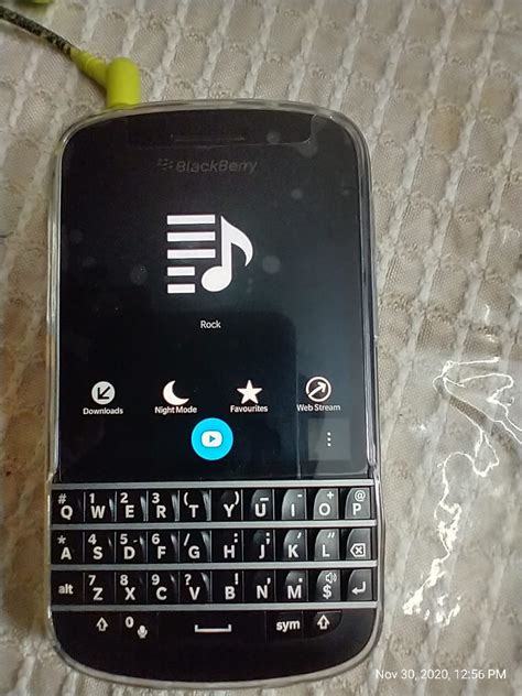 Old Blackberry Q10 - As advance mp3 player : r/blackberry