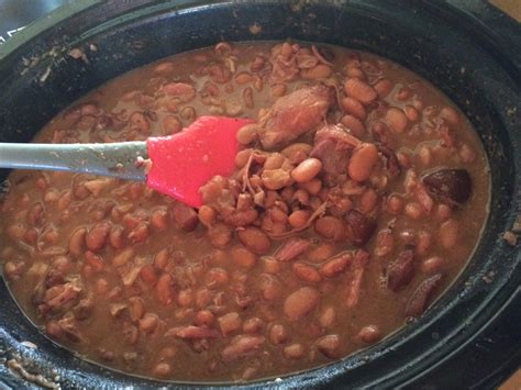 slow cooker pinto beans and ham hocks