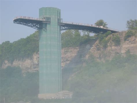 Niagara Falls: 4th of July, 2005 | Peace/Rainbow Bridge. Peo… | Flickr