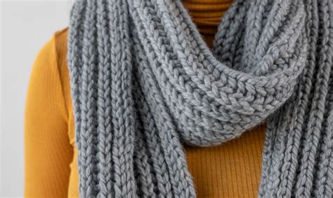 Brioche Ribbing: Make the Squishiest Knit Scarf | Craftsy