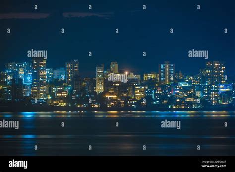 Mumbai skyline hi-res stock photography and images - Alamy