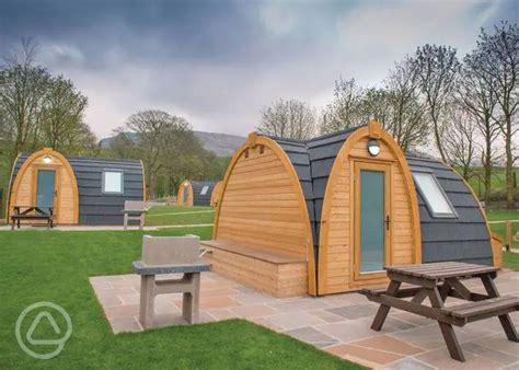 20+ Glamping and camping pods in Derbyshire & the Peak District