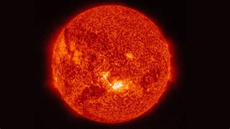 Sun corona solar flares - archxoler