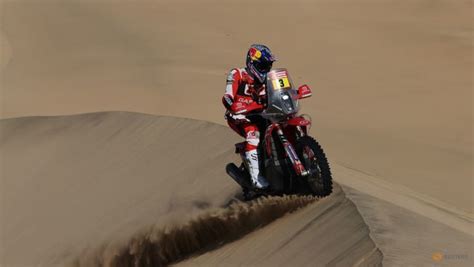 Motorcycle champion Sunderland out of Dakar on opening stage - CNA