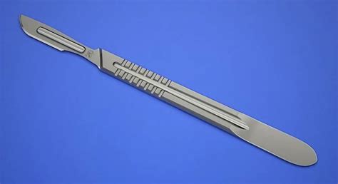 Surgical Knife at Rs 42/piece | Surgical Equipment in Chennai | ID: 8440751455