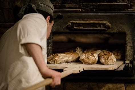 How to Bake Bread - Eataly Magazine | Eataly