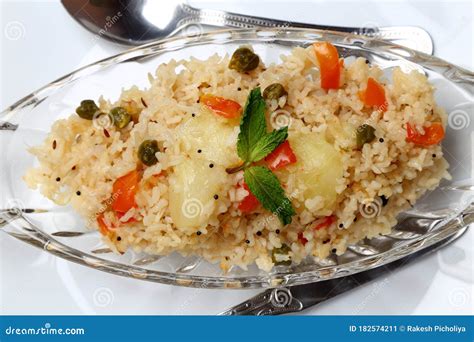 Indian Veg Biryani, Veg Pulav, Indian Vegetable Pulao Stock Image - Image of briyani, meal ...