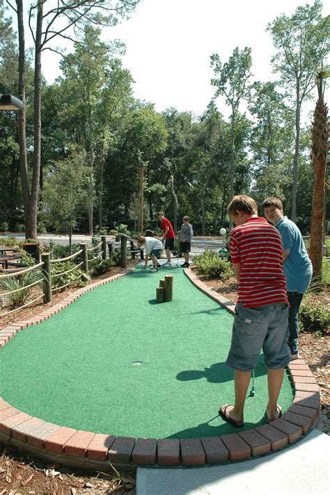 Adventure Cove Miniature Golf and Arcade | 101 Things to Do Hilton Head Island