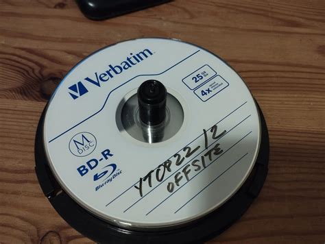 M-Disc: The World’s Most Durable Archiving Medium (Photos, Video) - Daniel Rosehill - Medium