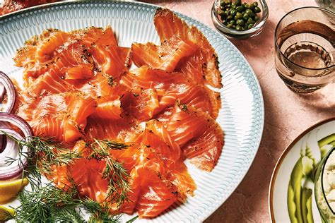 Citrus-and-Dill Gravlax Recipe | Epicurious