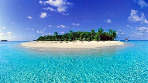 Reethi Beach Resort Maldives | Maldives Resorts | Koamas Luxury Escapes