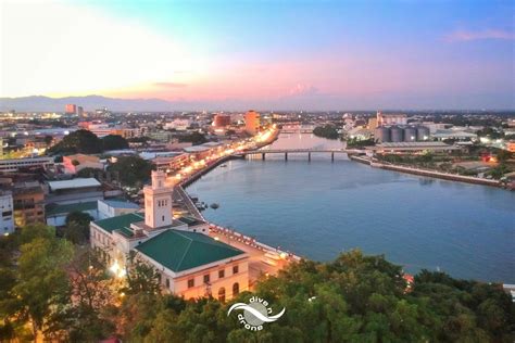 Iloilo named ASEAN Clean Tourist City Awardee - GoodNewsPilipinas.com