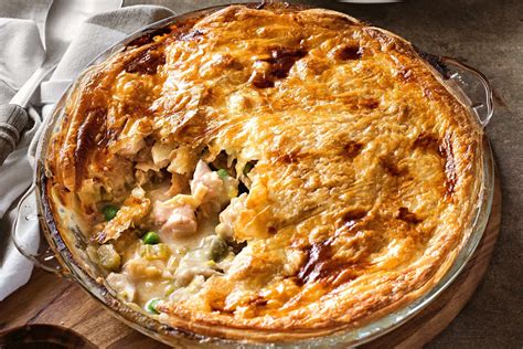 Chicken and leek pie