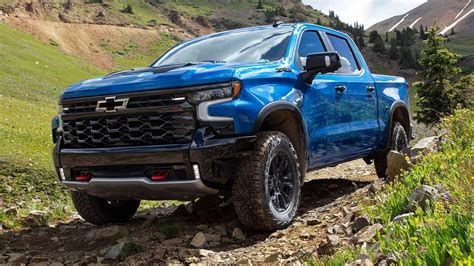 2022 Chevrolet Silverado revealed with ZR2 extreme off-road model and hands-free Super Cruise ...