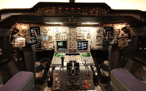 Airbus A300 cockpit | Airbus A300 cockpit (260110_7406) | Monarch Aircraft Engineering | Flickr