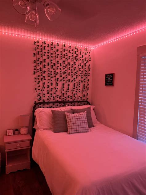 Cute simple teen girl bedroom ideas in 2024 | Room makeover bedroom, Room makeover inspiration ...