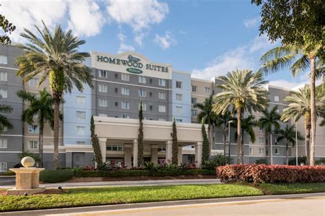 Homewood Suites Hotels in Miami, FL - Find Hotels - Hilton