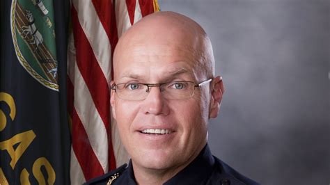 Lenexa police chief set to retire