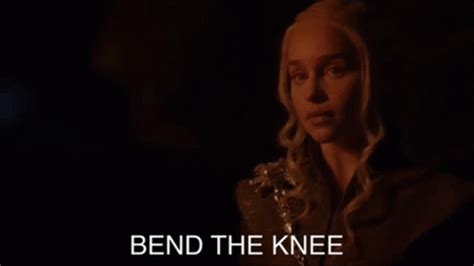 Game Of Thrones Daenerys Targaryen GIF - Game Of Thrones Daenerys Targaryen Bend The Knee ...