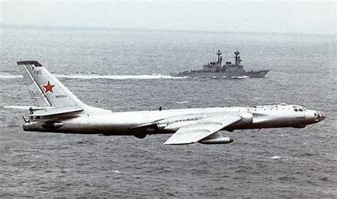 Tu-16 BADGER