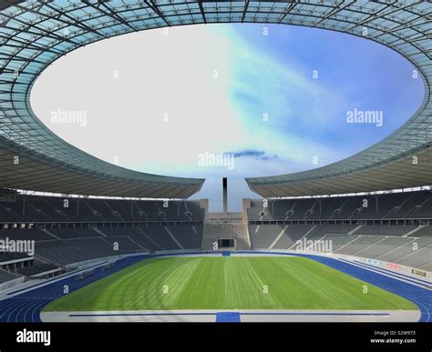 Berlin olympic stadium architecture hi-res stock photography and images - Alamy