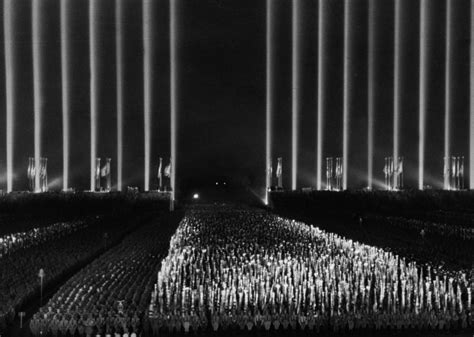 The Cathedral of Light of the Nazi rallies in rare pictures, 1937 ...