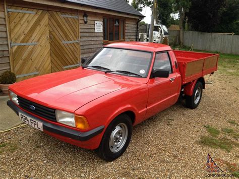 NEAR MINT CLASSIC 1984 FORD CORTINA P100 1600 RED PICKUP - MUST BE SEEN