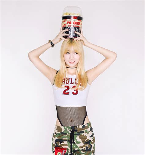 momo1_final | Momo, Twice photoshoot, Kpop girls