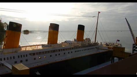 How i filmed the scene of the departure of the Titanic on its first voyage - YouTube