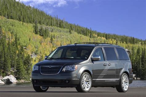 2011 Chrysler Town & Country EV Pictures, Photos, Wallpapers. | Top Speed