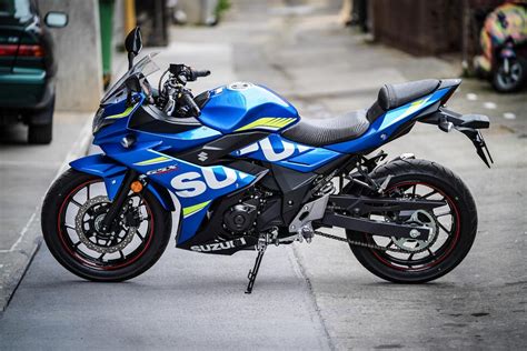 Suzuki GSX-250R review: Humble commuter rocks Superbike style